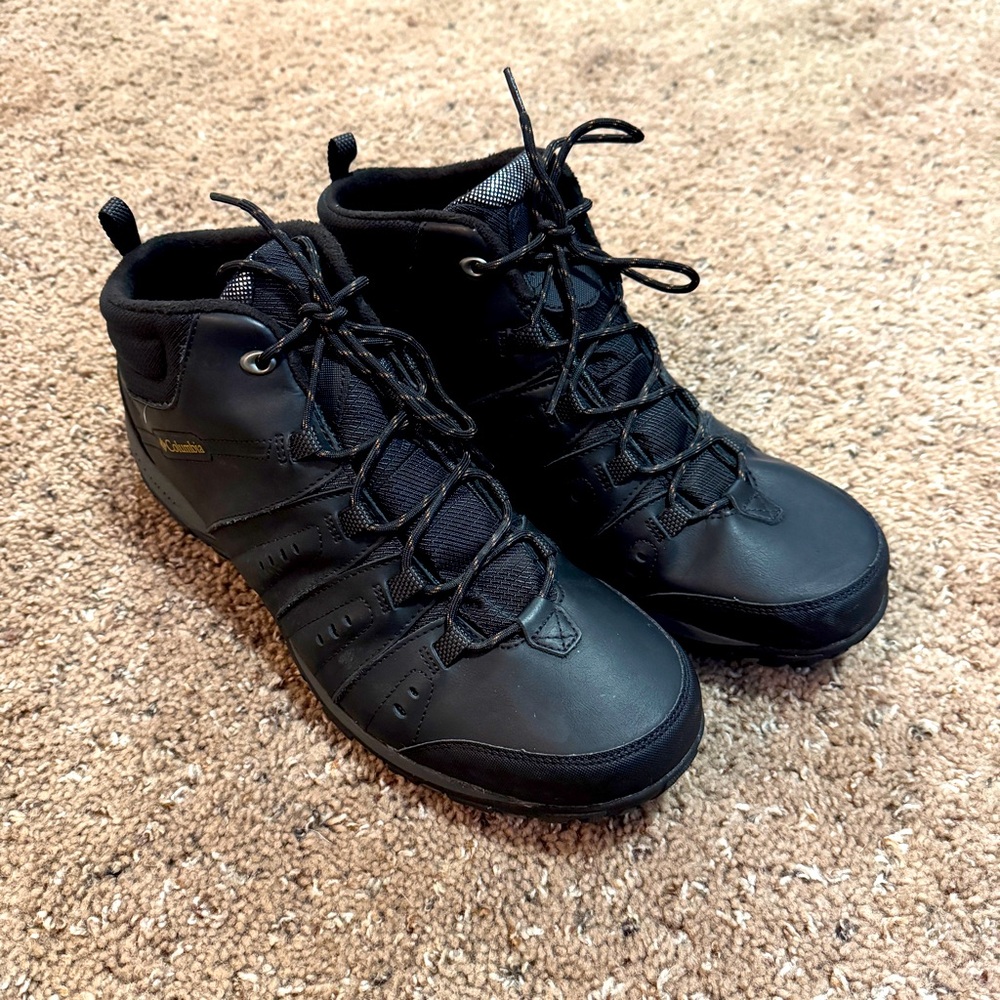 Columbia Men’s 14 Hiking Boot